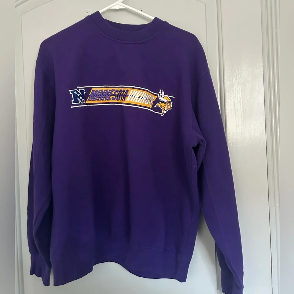 Vintage NFL Minnesota Vikings Football Crewneck Embroidery Logo size medium